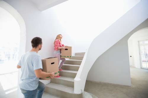 Careful moving service supporting a West Hampstead home or office relocation